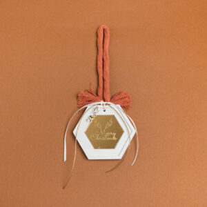 ΚΡΕΜΑΣΤΟ ΠΟΛΥΓΩΝΟ ΚΕΡΑΜΙΚΟ ΜΕ PLEXI MERRY CHRISTMAS ΤΕΡΑΚΟΤΑ Beauty Home